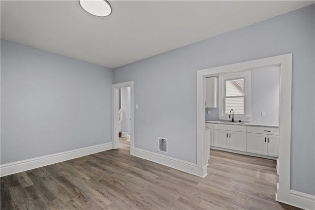 138 LINNVIEW, Carrick, PA 15210