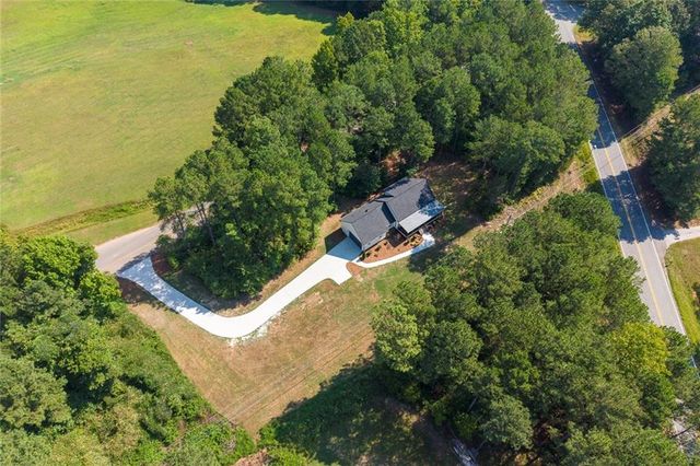 1344 Puckett Road, Waleska, GA 30183