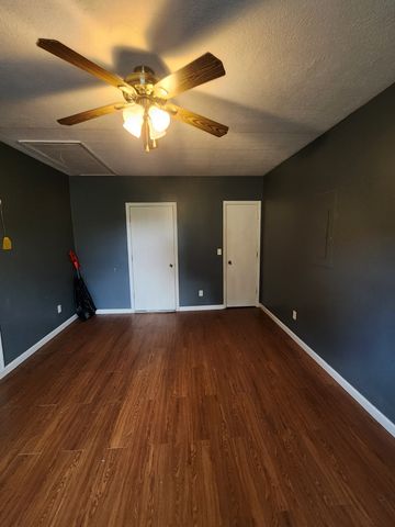 133 Sugar Creek Dr, Mcminnville, TN 37110