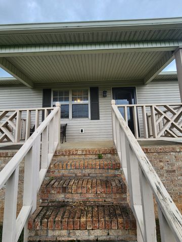 133 Sugar Creek Dr, Mcminnville, TN 37110