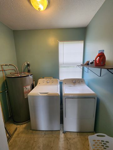 133 Sugar Creek Dr, Mcminnville, TN 37110