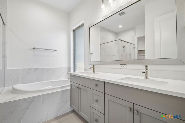533 Prickly Poppy Loop, Kyle, TX 78640