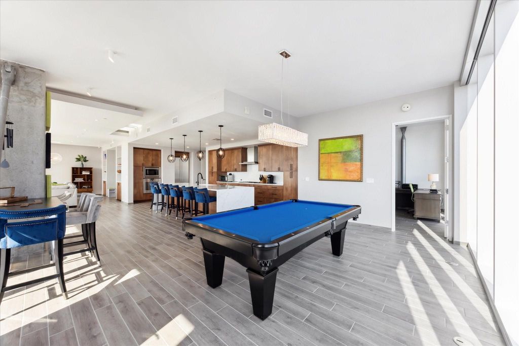 301 West Ave 4005, Austin, TX 78701