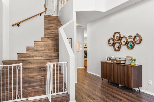 5505 Camino Arbustos NE, Albuquerque, NM 87111