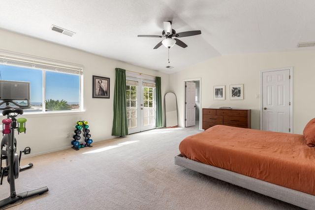 5505 Camino Arbustos NE, Albuquerque, NM 87111