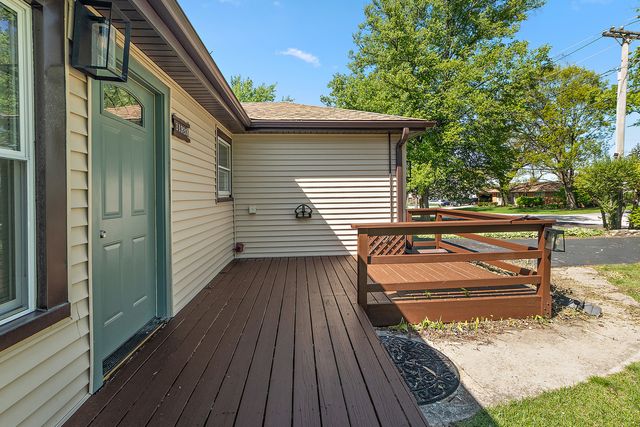 11920 S 74th Avenue, Palos Heights, IL 60463