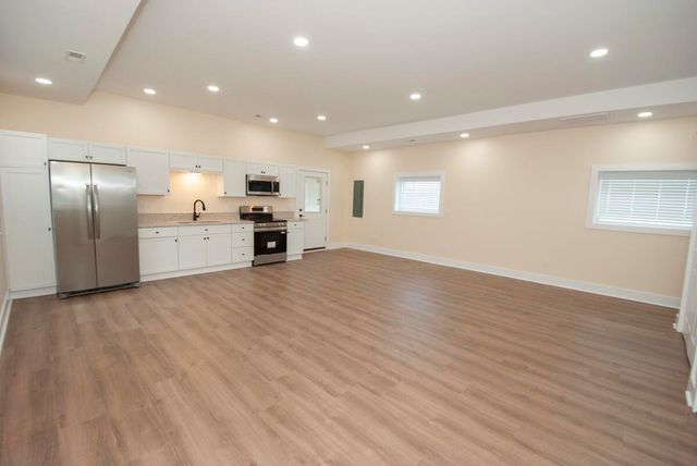 1000 Cleveland Ford Road, Nicholasville, KY 40356