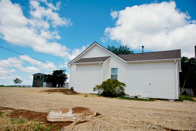 1000 Cleveland Ford Road, Nicholasville, KY 40356