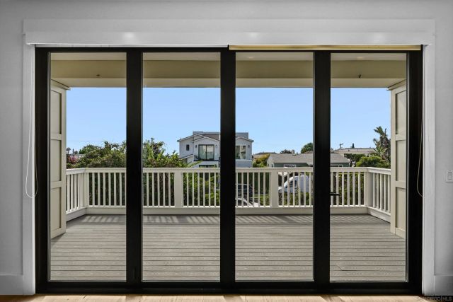 7209 Fay Ave, La Jolla, CA 92037