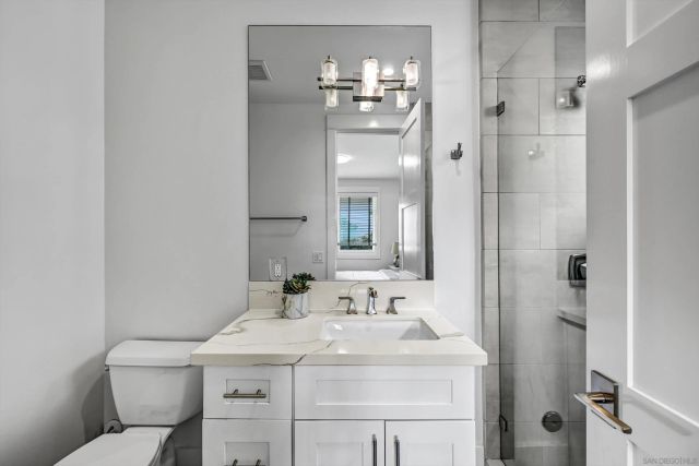 7209 Fay Ave, La Jolla, CA 92037