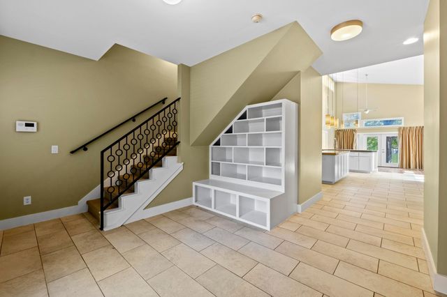 2609 Oakhaven DR, Austin, TX 78704