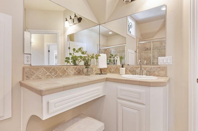 5050 Stirling St, Granite Bay, CA 95746