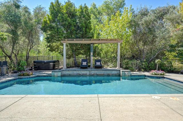 5050 Stirling St, Granite Bay, CA 95746