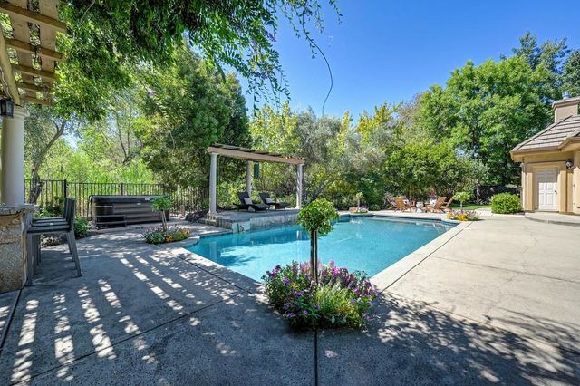 5050 Stirling St, Granite Bay, CA 95746