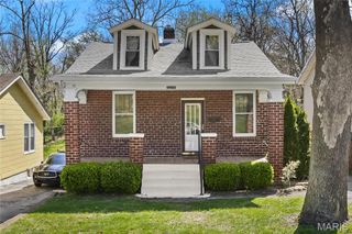 2230 Northbury Lane, St Louis, MO 63114