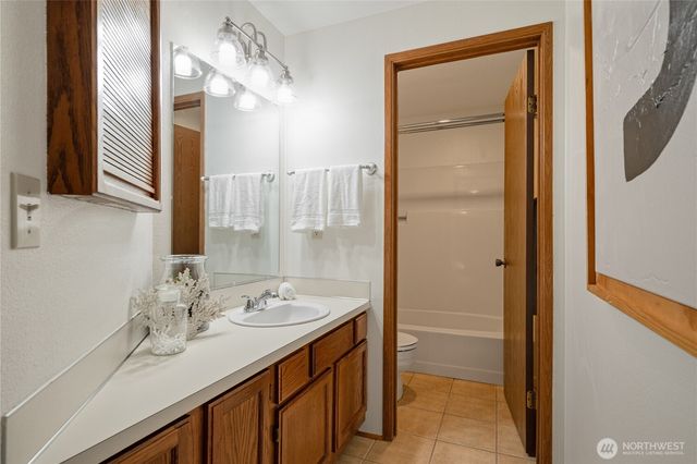 7317 30th Avenue SW, Seattle, WA 98126