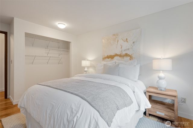 7317 30th Avenue SW, Seattle, WA 98126