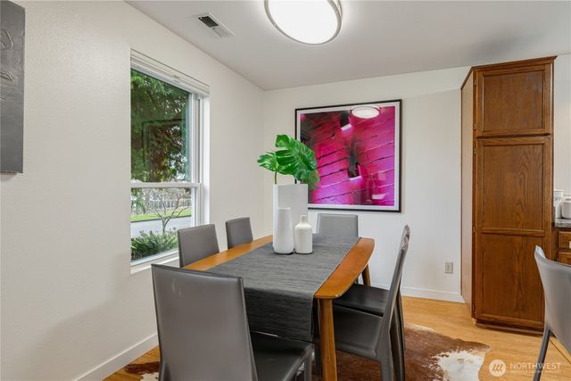 7317 30th Avenue SW, Seattle, WA 98126