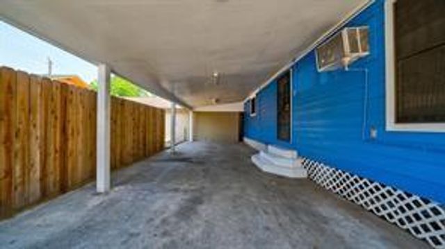 6907 Gainesville Street, Houston, TX 77020