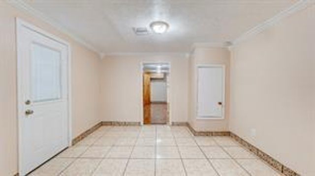 6907 Gainesville Street, Houston, TX 77020