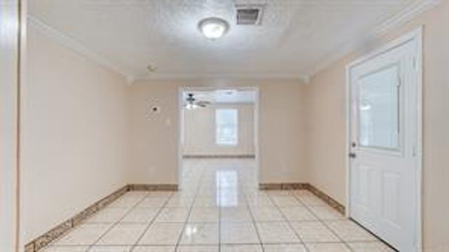 6907 Gainesville Street, Houston, TX 77020