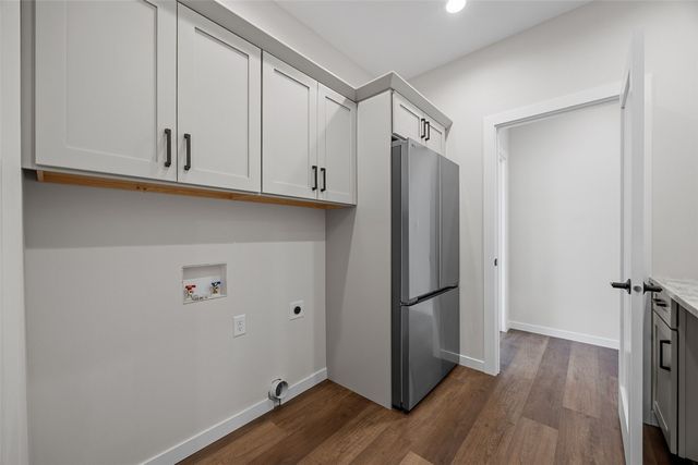 624 Rock Ridge Road, Tiffin, IA 52340