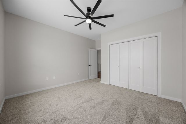 624 Rock Ridge Road, Tiffin, IA 52340