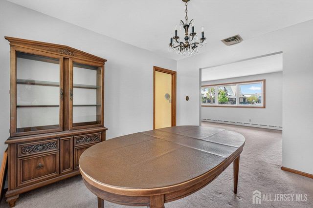 55 Market Street, Edison, NJ 08817