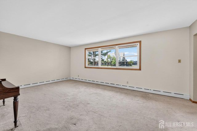 55 Market Street, Edison, NJ 08817