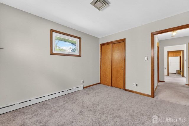 55 Market Street, Edison, NJ 08817