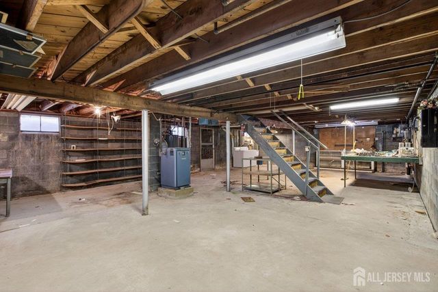 55 Market Street, Edison, NJ 08817