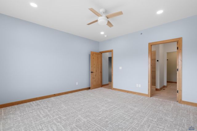 4646 WICKHAM CT, Rapid City, SD 57702