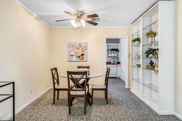 753 W Floradora Avenue, Fresno, CA 93728