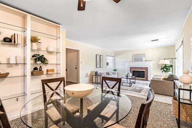 753 W Floradora Avenue, Fresno, CA 93728