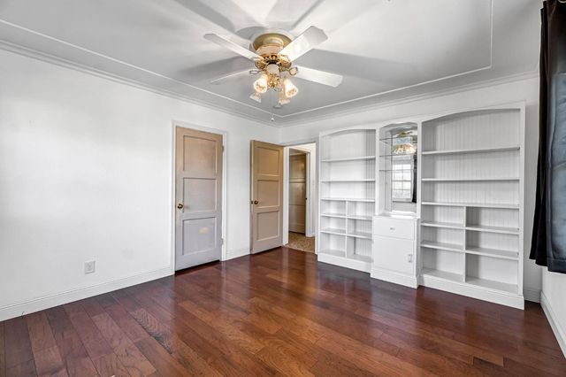 753 W Floradora Avenue, Fresno, CA 93728