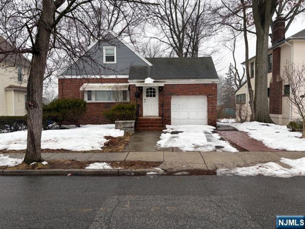 125 Reade Street, Englewood, NJ 07631