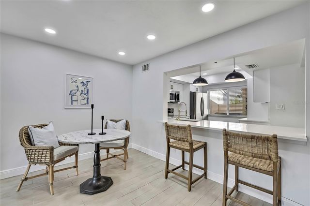 4354 OUTRIGGER LANE, Tampa, FL 33615