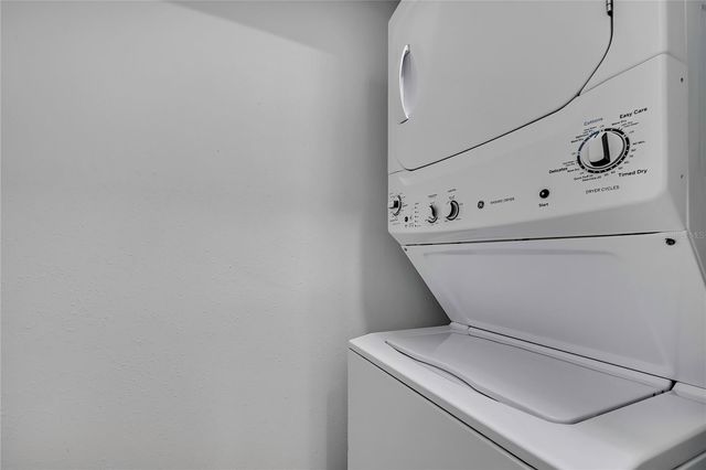 4354 OUTRIGGER LANE, Tampa, FL 33615