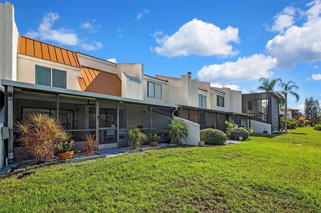 4354 OUTRIGGER LANE, Tampa, FL 33615