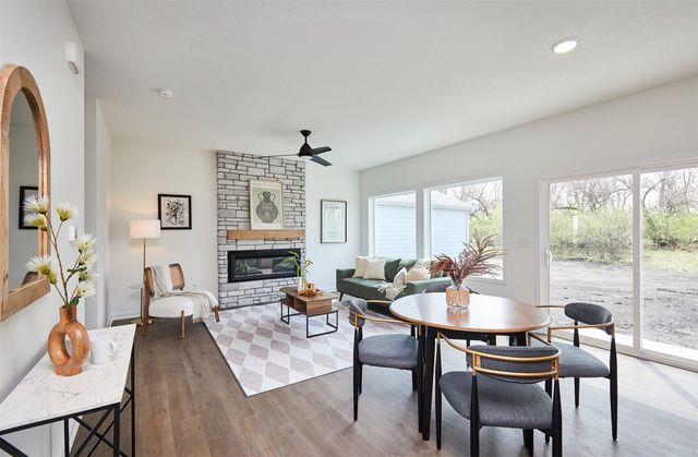 1036 NW MacArthur Lane, Waukee, IA 50263