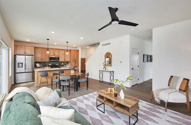 1036 NW MacArthur Lane, Waukee, IA 50263