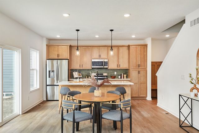 1036 NW MacArthur Lane, Waukee, IA 50263