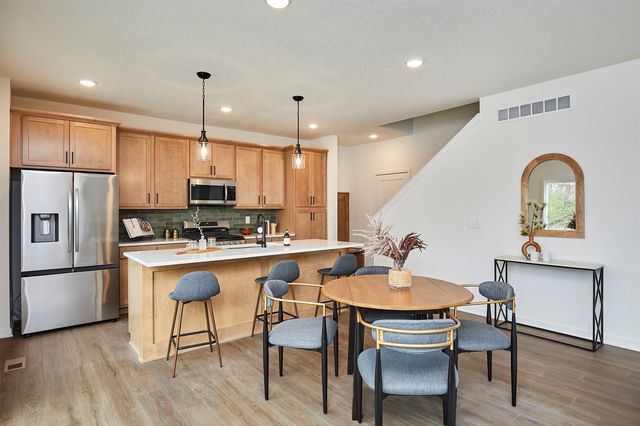 1036 NW MacArthur Lane, Waukee, IA 50263