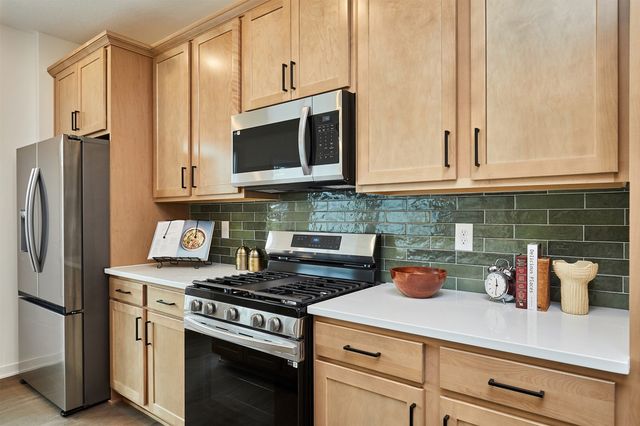1036 NW MacArthur Lane, Waukee, IA 50263