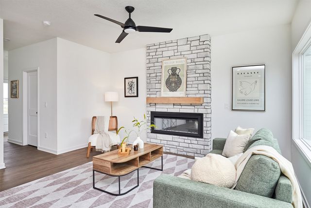 1036 NW MacArthur Lane, Waukee, IA 50263