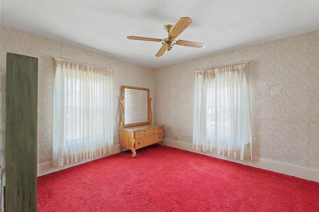 1405 S Water St, Wichita, KS 67213