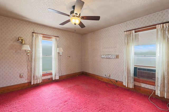 1405 S Water St, Wichita, KS 67213