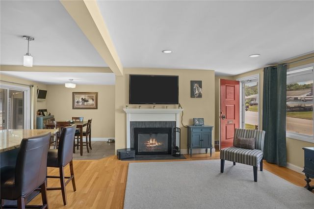 203 Garden Hills Drive, Cranston, RI 02920