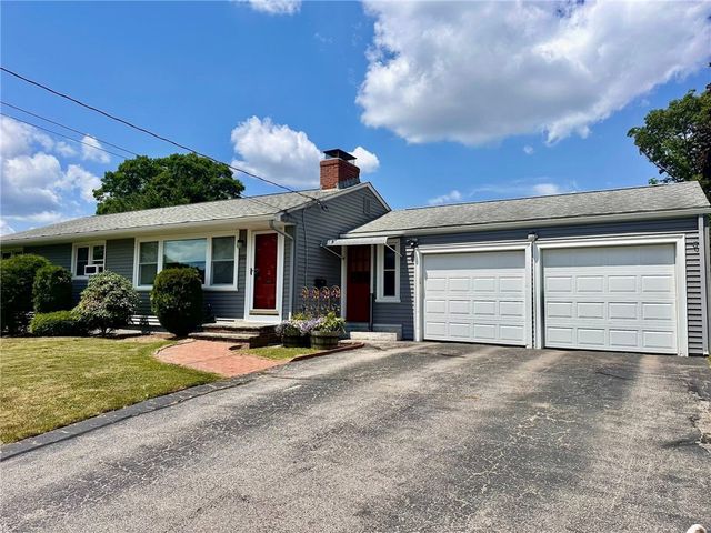 203 Garden Hills Drive, Cranston, RI 02920