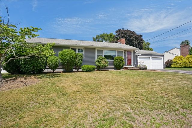 203 Garden Hills Drive, Cranston, RI 02920